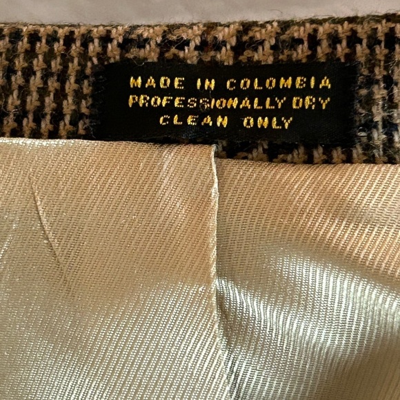 OSCAR DE LA RENTA Wool and Silk Houndstooth Tan Two Button Blazer Sport Coat 43R - Picture 13 of 16